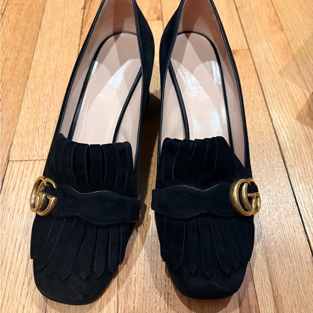Black Gucci Loafers with Gold GG (Size 40)